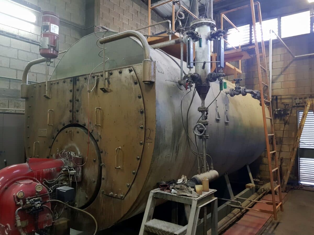 אספקת דודי קיטור חלופיים לתקופת שיפוצים